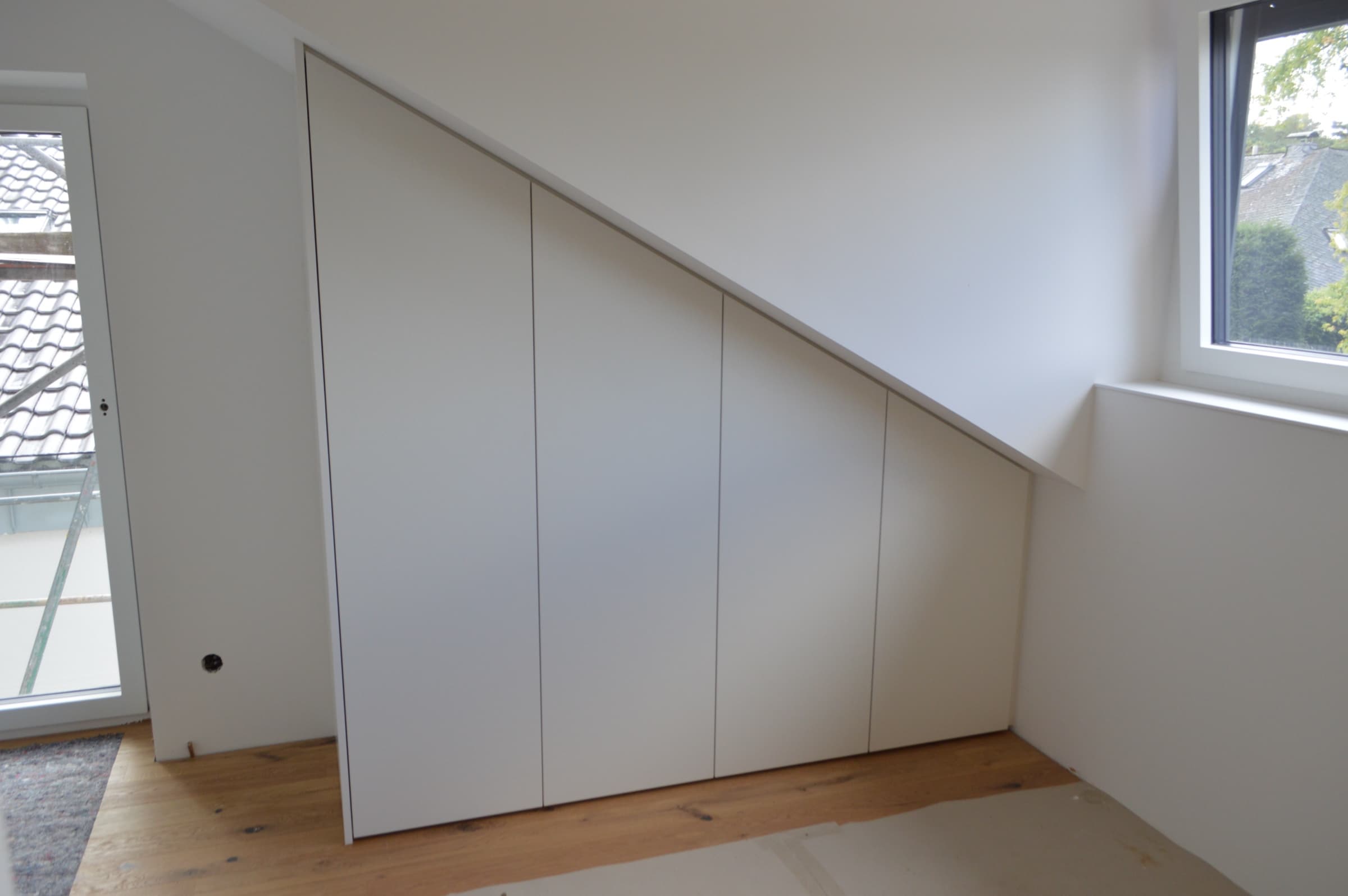 Einbauschrank Dachschräge